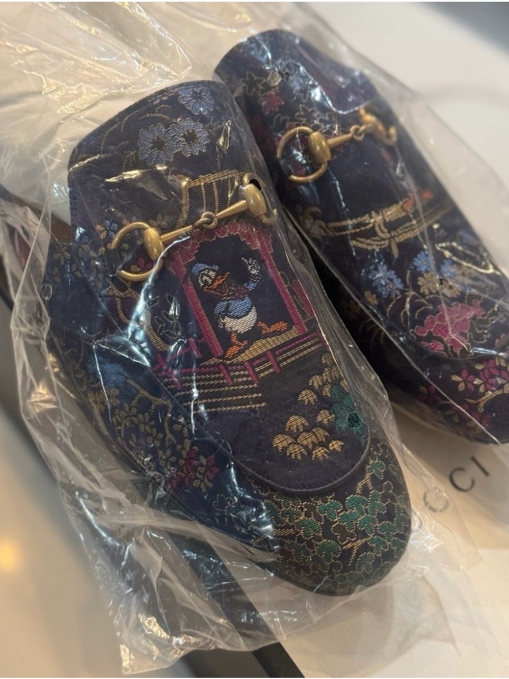 Gucci Donald Duck floral silk horsebit mules with gold hardware - Picture 3 of 8